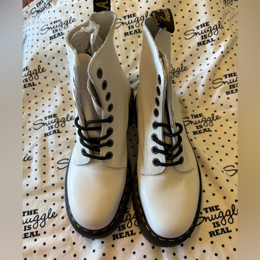 Dr. Martens Unisex 1460 Pascal Bex Optical White Pisa Size men’s  9 women 10.5